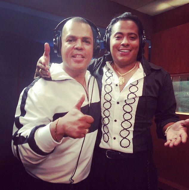 CesarM_Martinez's tweet photo. SEÑORES @OrlandoLinan Y @DINKOL MUCHAS GRACIAS!!! RETROCEDIMOS EN EL TIEMPO!!!!! #BRUTAL!!!! IGUALITOSSSSS #NOJOODAAA http://t.co/mUm6yGLZnu