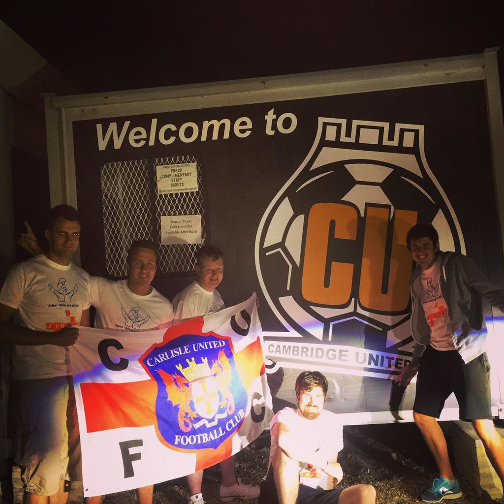 92in92hrs's tweet photo. Very little to be seen at @CambridgeUtdFC at 12.45am. Now on to @NorwichCityFC All donations going to @EVHospice http://t.co/h205qYQkpN