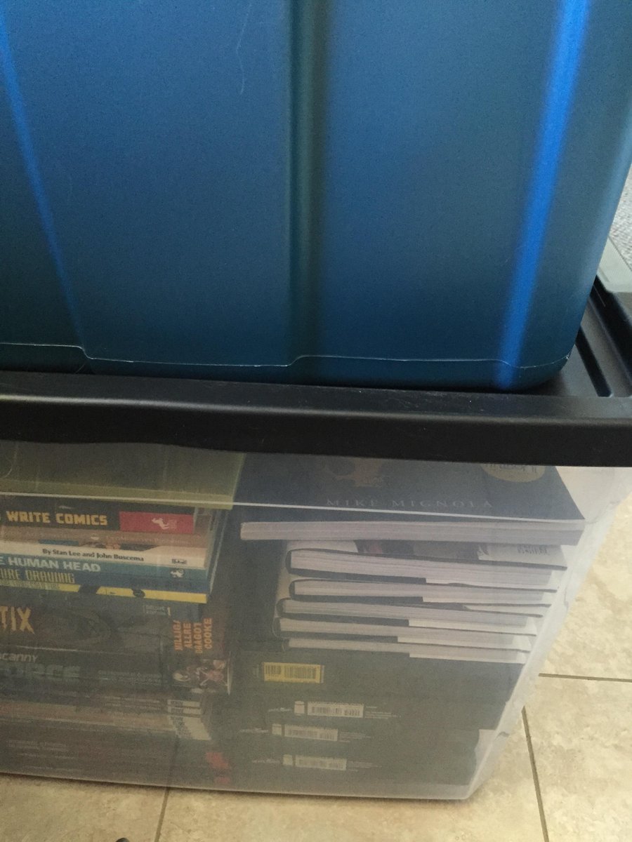 mangamavericks's tweet photo. Hardcover addiction coming back to haunt me? #HeavyShit #AlsoACat http://t.co/EivYdSQ3ca