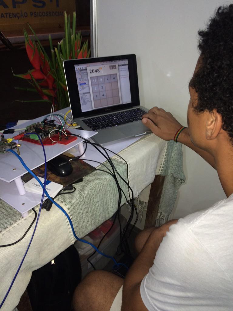 bluesprogrammer's tweet image. #20yearsOfJava no 3° dia da Feira do Peixe! #JavaFX2048
