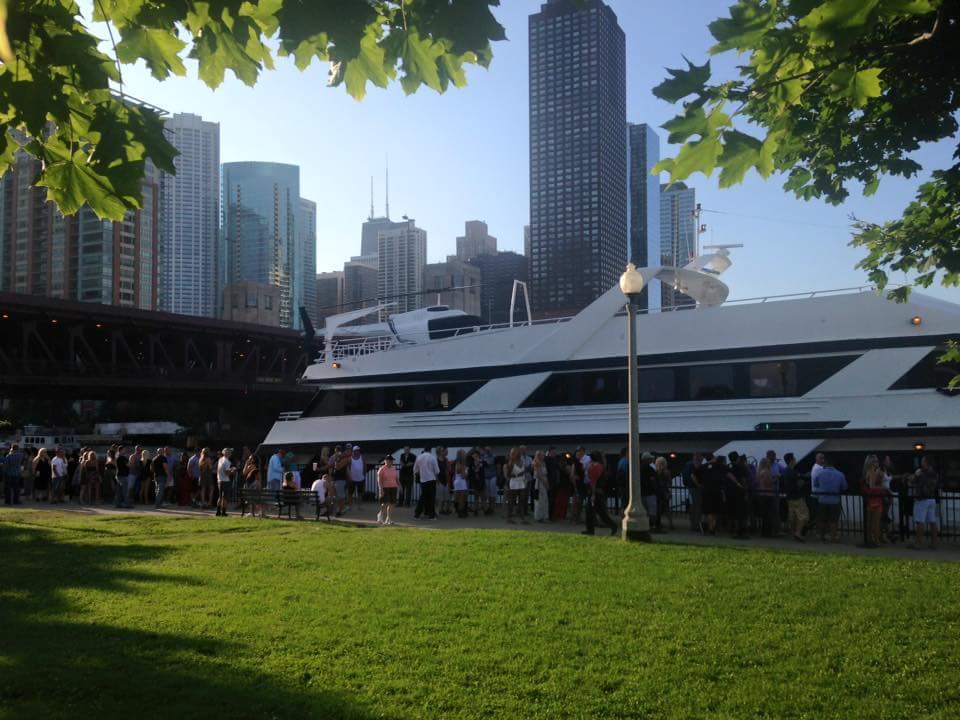 ParadigmPresnts's tweet photo. ALLLLLLL ABOARRRRRD!

Here we go for part 1 of the #ParadigmPresents double header: @incorrectmusic yacht party! http://t.co/TQ50LTe6IH