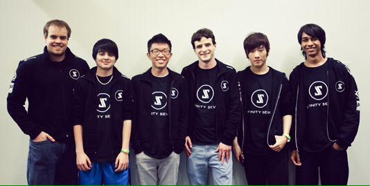 zemotion's tweet photo. And family ❤️ #WhyILoveSC2 #infiseven http://t.co/VunJ9JpUIE