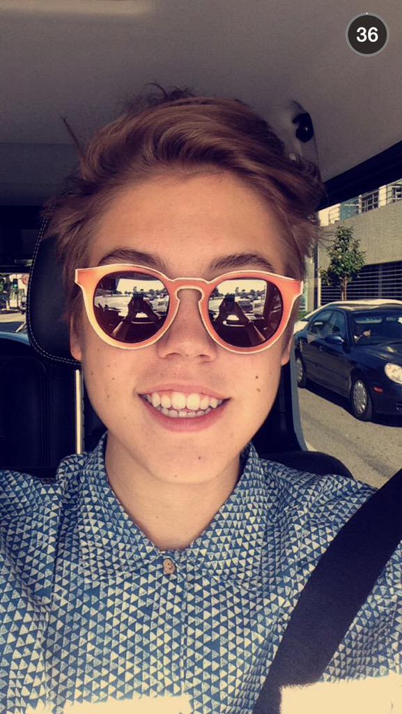 jack_ilysm's tweet photo. Hello there cutie😍 http://t.co/cYfzNXwf2U