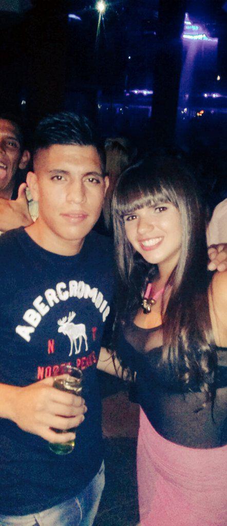 MalenaCutrona's tweet photo. Gracias por estos 5 meses de felicidad, Te amo y te amare por siempre, Siempre Juntos Rey MIO ! 💑💏 http://t.co/6qtpJXfaJy