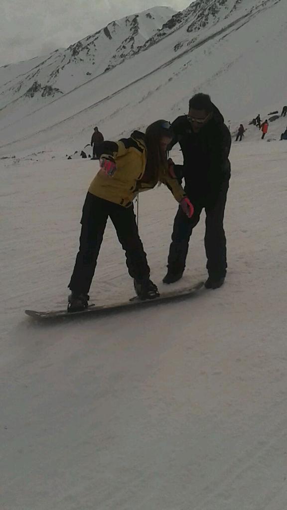 AniBardot's tweet photo. #Nieve #Snowboard #Vacaciones #Jeeny #GuerraDeBolasDeNieve #EscrachadisimaEsPoquito :3
#GastónComoTabla 🙈🙊🙉❤❄⛄🏂🏂 http://t.co/QZVq7D4UNr