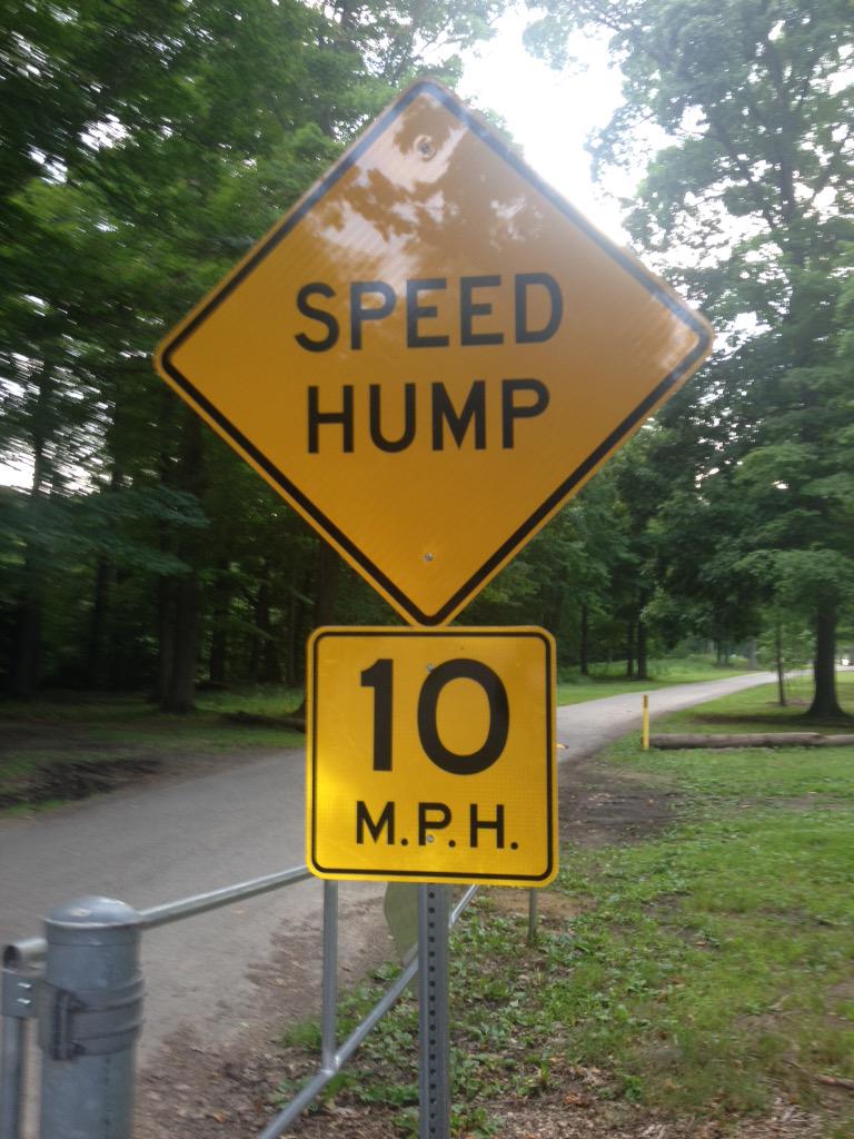 crazyiraqi76's tweet photo. I was driving on this road and that's their speed limit sign ha ha http://t.co/8mi5hZ4H7z