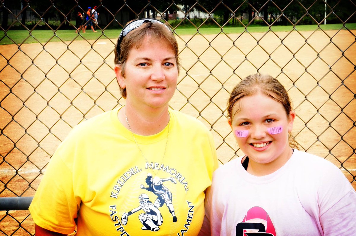 TheKaBG's tweet photo. CANNOT wait to see these two faces tomorrow! #PrincessShea and her Mama! #FamJam #SoftballSunday http://t.co/6pkCqnkmOR