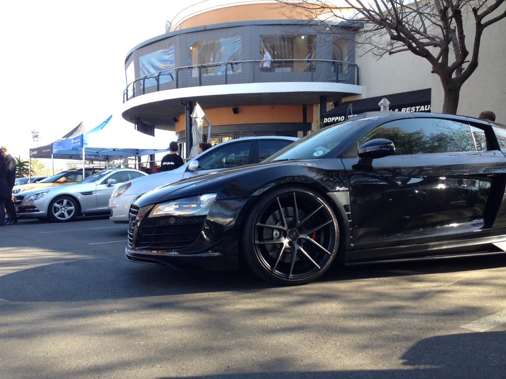 Gas_Guzzler_SA's tweet photo. Come through to @DoppioZeroSA Fourways for another @Must_Love_Cars Parkoff today! http://t.co/1cJJA9VOfw
