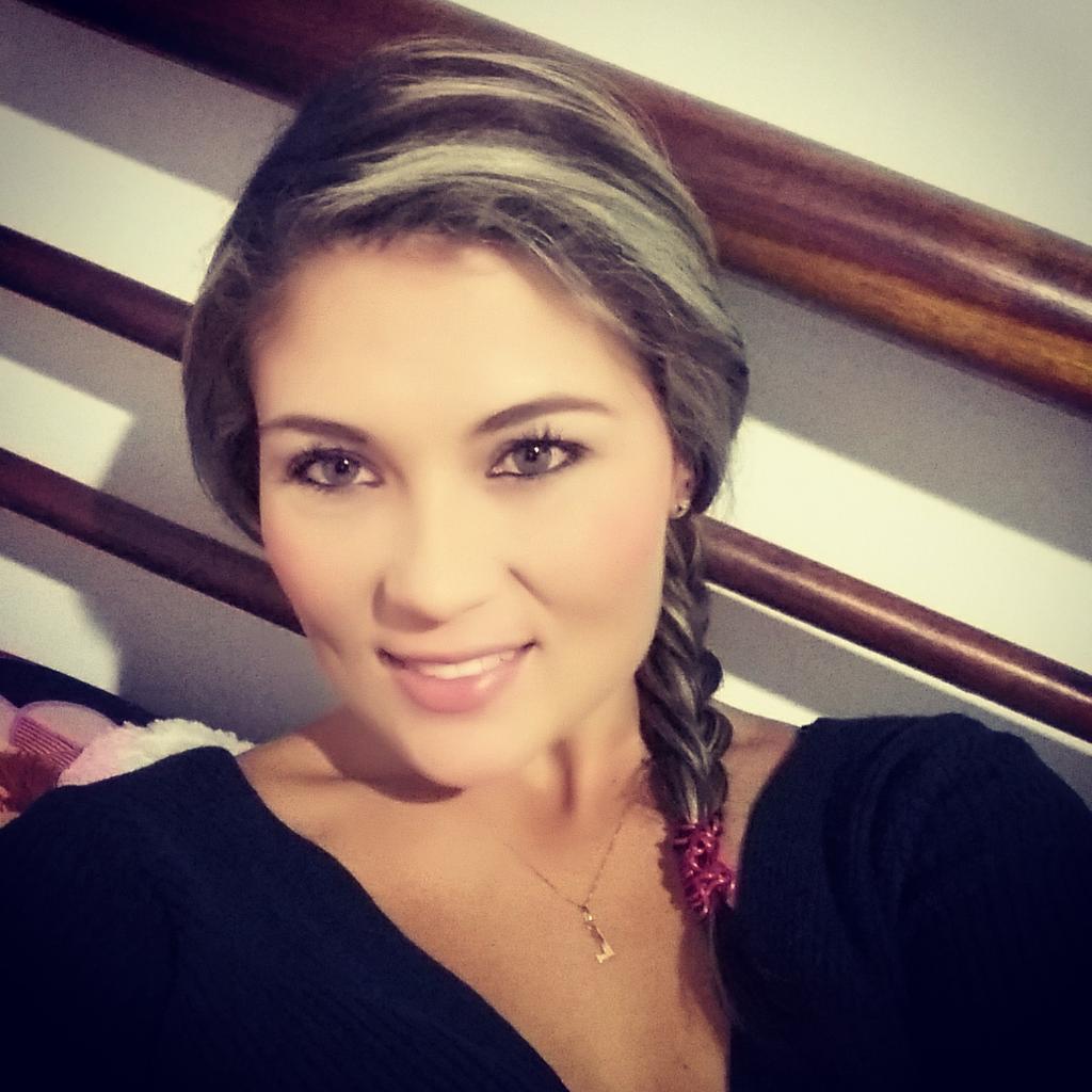 LeidyMurillo16's tweet photo. !!!!!Se feliz siempre 😁 no importa el que dirán tu felicidad es primero!!! 😜 http://t.co/Kj43Hm6Zfk
