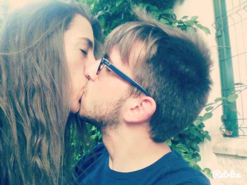 albertomb97's tweet photo. Vivir cada día más enamorado...😳💏😍🐣💛🐒💞💕 http://t.co/7bsUV01G6p