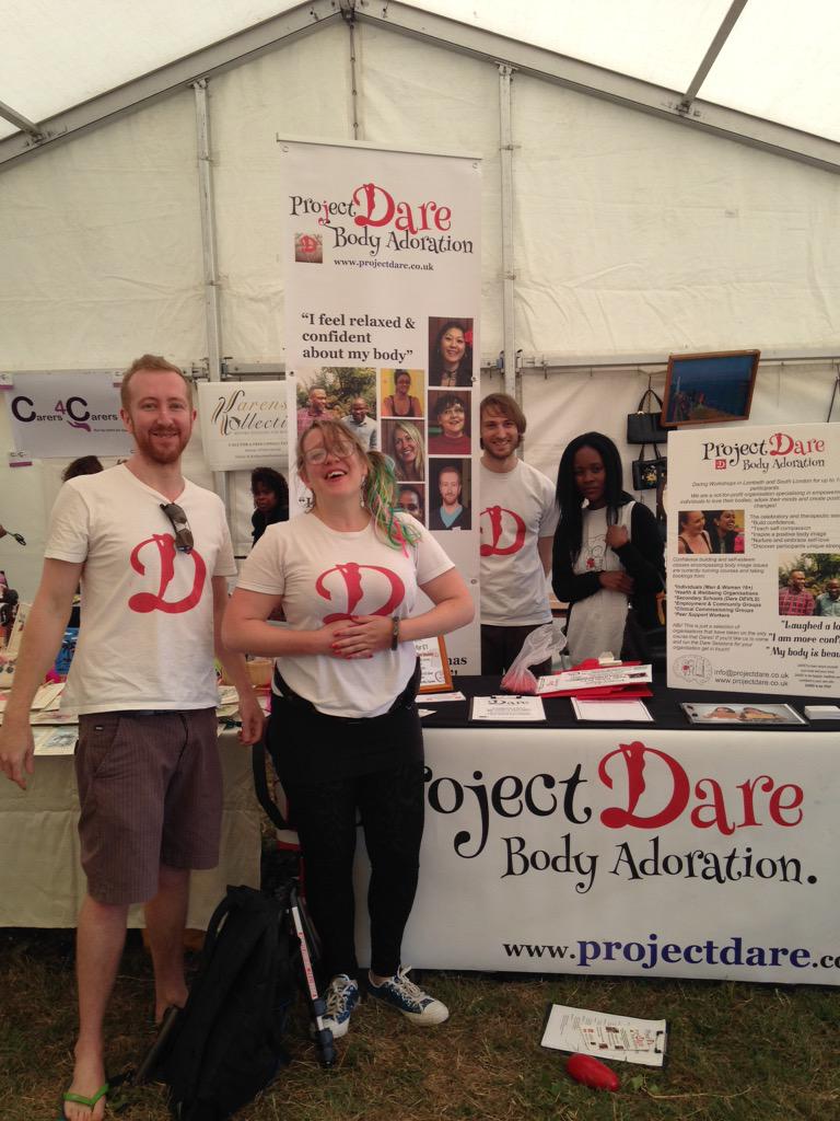 Forestnet123's tweet photo. THE tent today #forestnet @lblcountryshow @DareProject #sportsmassage #cards4life #meltzertruffles @TreeShepherdUK http://t.co/dfZWfbo9XS