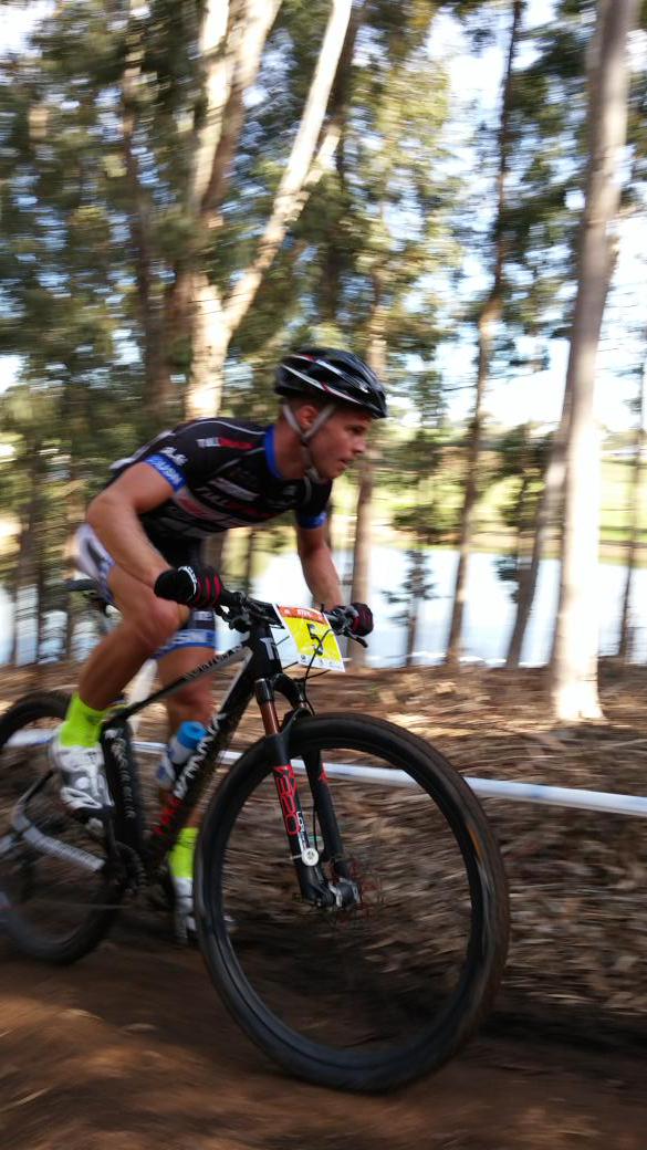 Hilton_ZA's tweet photo. @TravisWalkermtb in full race mode on his way to 3rd at RSA XCO Nationals http://t.co/rHRpfVyyUc