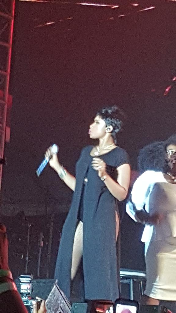 emilymshields's tweet photo. This is it! #JenniferHudson
#Sumfest2015 http://t.co/GdkZyIpHlt