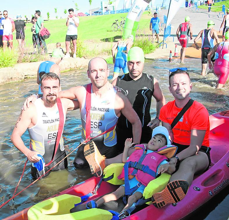 hoyextremadura's tweet photo. La historia del niño Yeray, un gran guerrero de cuatro años que nos da una lección cada día. http://t.co/QsACNG4CbW http://t.co/qc42fS73Ab