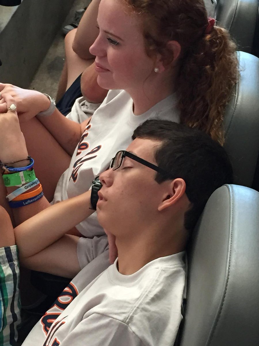 emmebert's tweet image. Ya'll ready to move?! #RiseUpELCA #exhausted