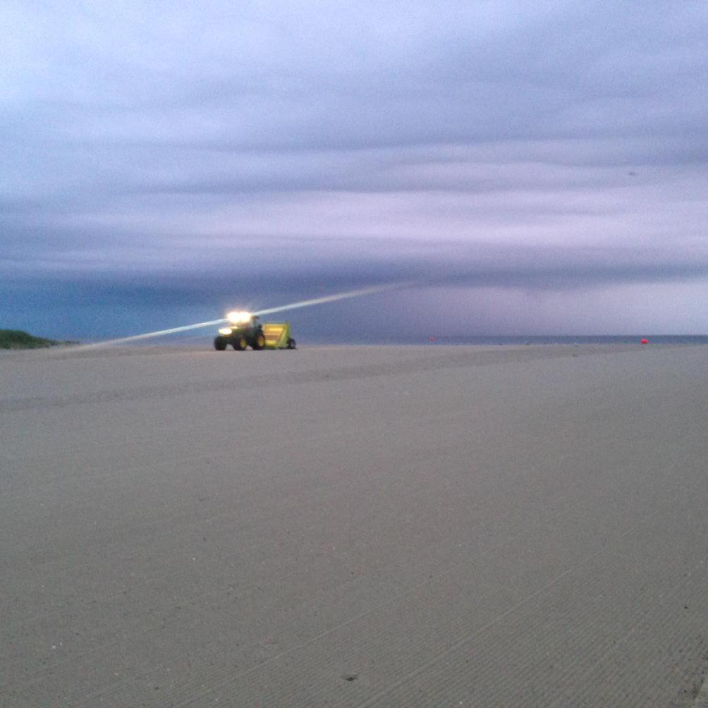 Jetties @ 5am. Pristinely swept and ready for Nantucket beach goers!