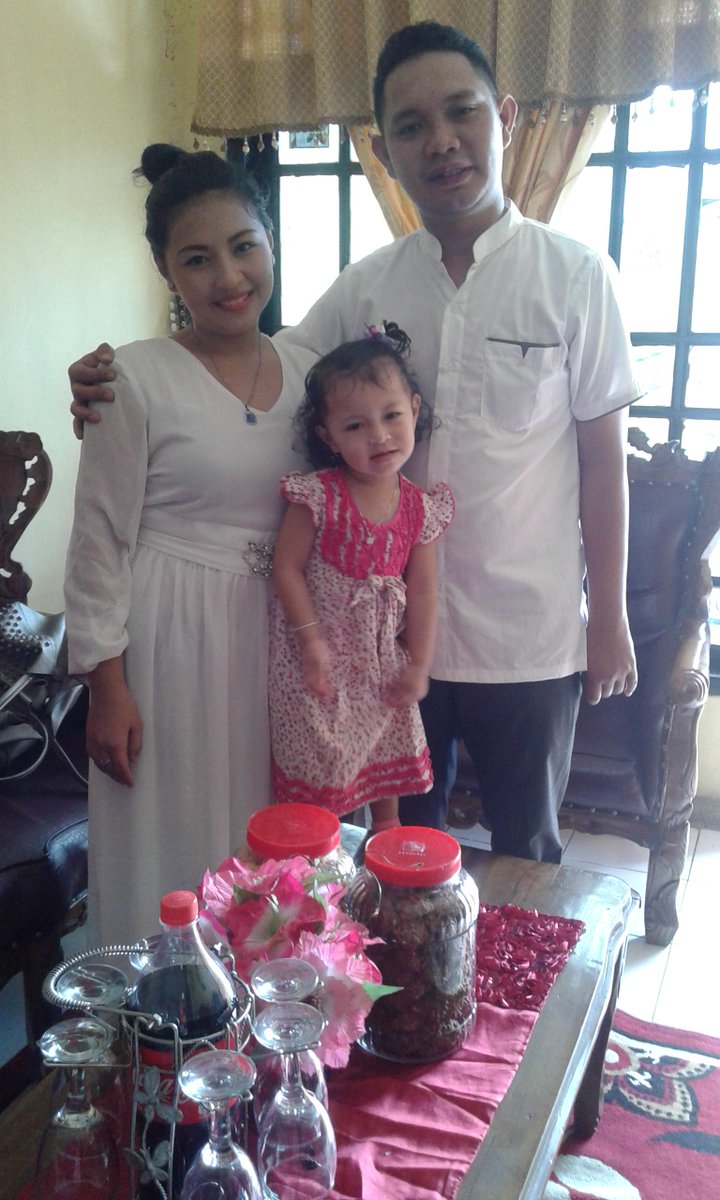 Koloway family's >>met idul fitri mohon maaf lahir batin..