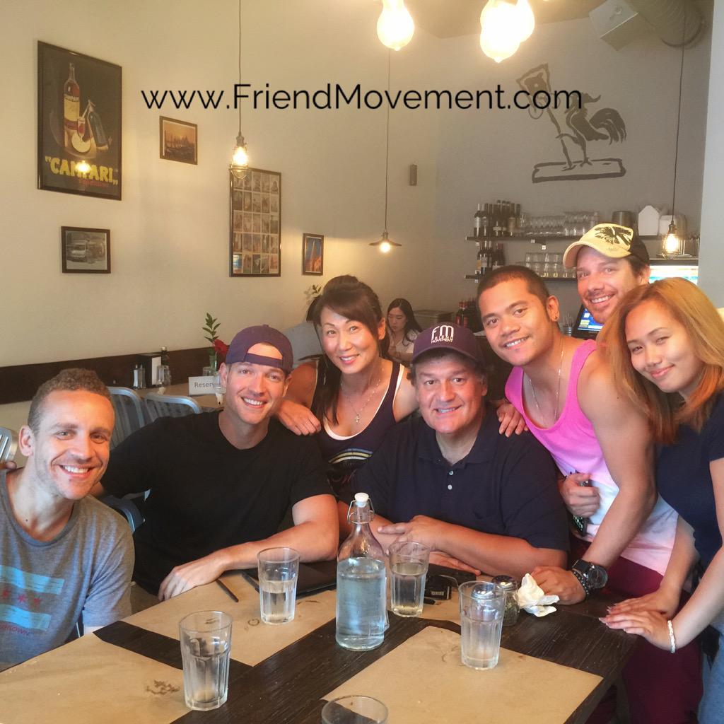 JeanieYou's tweet photo. @RonnieKroell @EdwardLobo1 @aj2dmaxyeah @ToddStroik @DBarnzo #AnimaPizzaAndPasta #FriendlyMeals #LA #FriendMovement http://t.co/KEJhqhyUYd