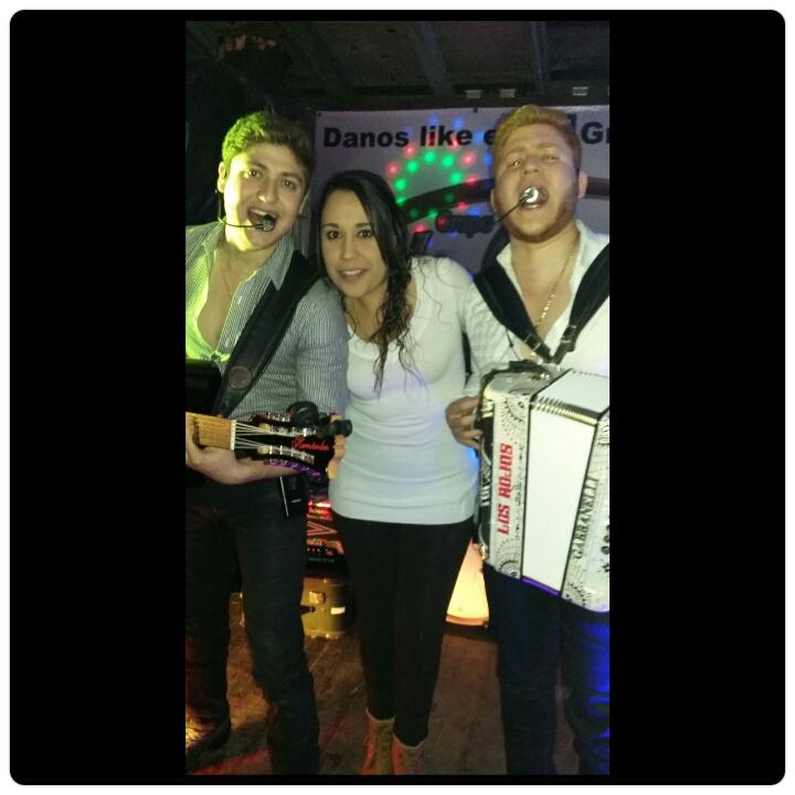 brendajasso7's tweet photo. Me encantan 😍 @grupolosrojos @aangel_rojo  @tono_rojo http://t.co/5LYmUrogd8