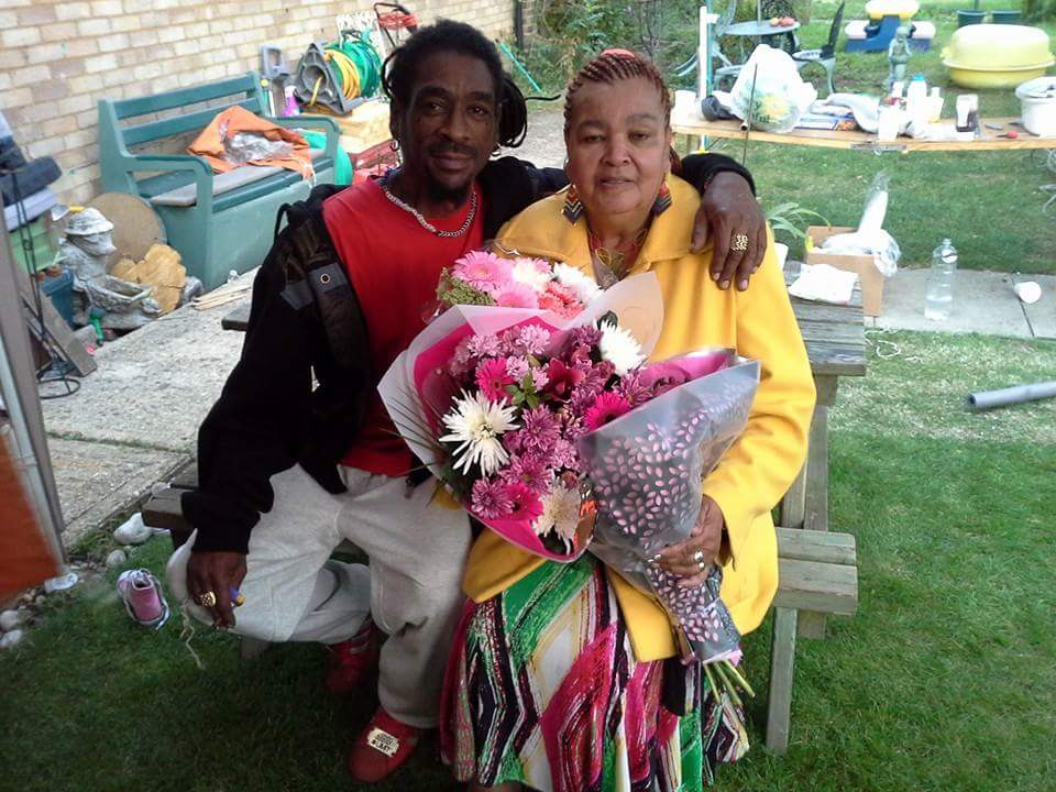 lloyd_oz's tweet image. My Pupps and my Nan last year #FamilyforEver #BloodStrong #OzFamily