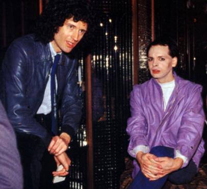 Happy Birthday to Brian may of Queen 68 today seen here with Gary Numan. 