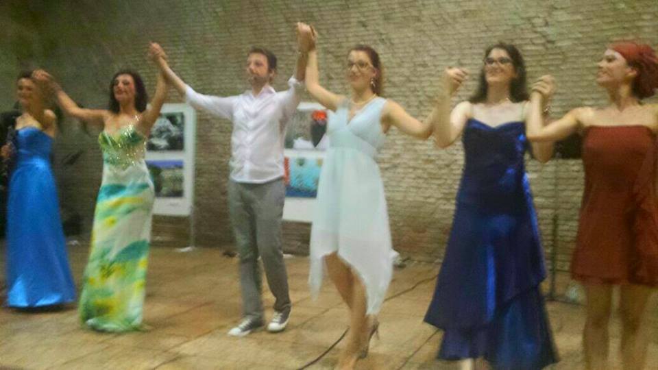 Bastailsogno's tweet photo. Grande successo per WATER FALLS alla Loggia dei Cavalieri! @lisalapietra @doithuman @radiocafoscari @oggitreviso http://t.co/6r6Ry3ONpq