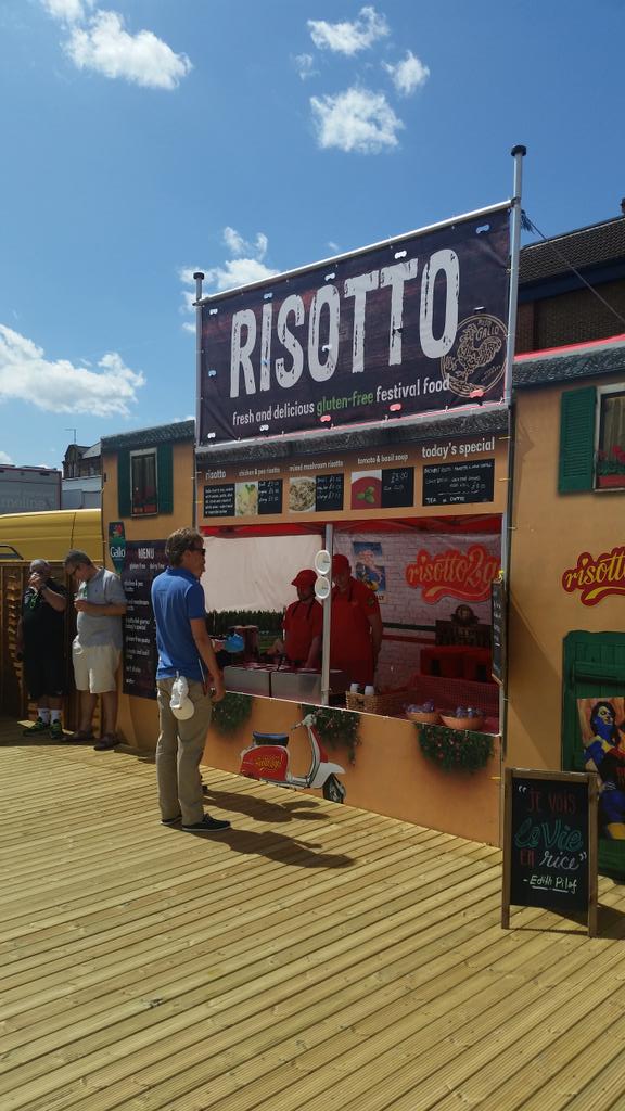 Final day at the Davis Cup. Weather great, customers fab! All we need now is a GB victory - c'mon lads!!