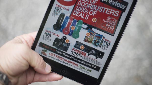 CBCNews's tweet photo. Apple may start showing ads based on your credit card balance http://t.co/q8a9xNW2sk http://t.co/VxDAz8ATdf
