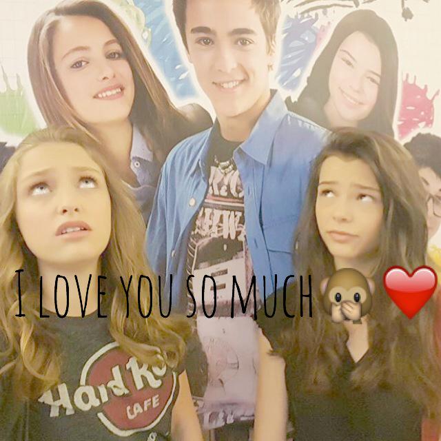 AlexandcoLaura's tweet photo. 😏❤️ @beavendramin @eleonoragaggero 😍 http://t.co/EdeYFKp9YH