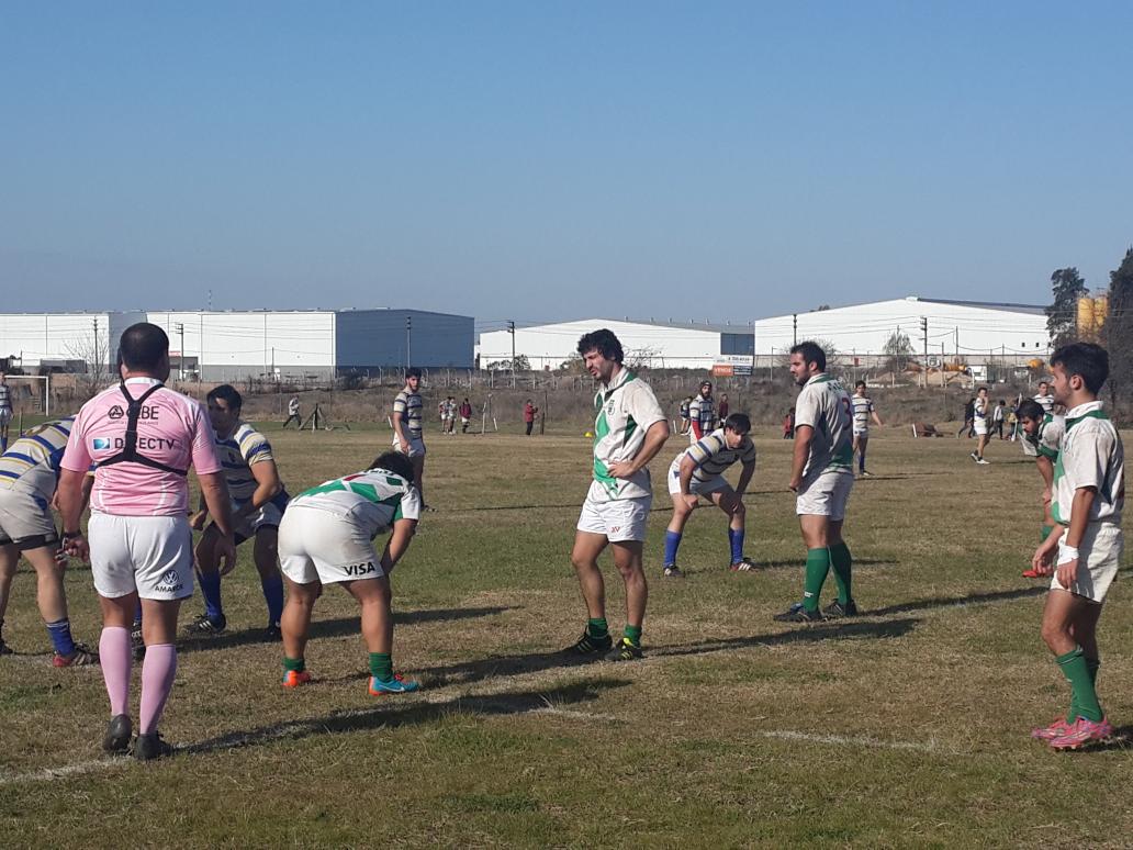 Bancando a los muchachos de <a href="/FaubaRugby/">FaubaRugby</a> vamos <a href="/rodridecasas/">Rodrigo de Casas</a>! @palomoh8 @bairesmotoneta