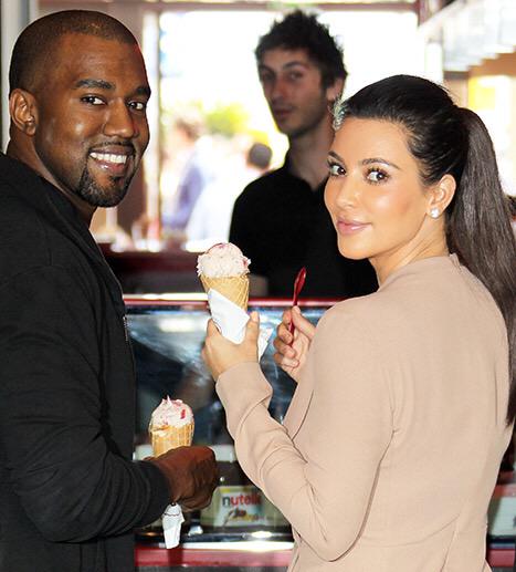 HipHopCompany's tweet photo. #NationalIceCreamDay http://t.co/K72jI4R79C