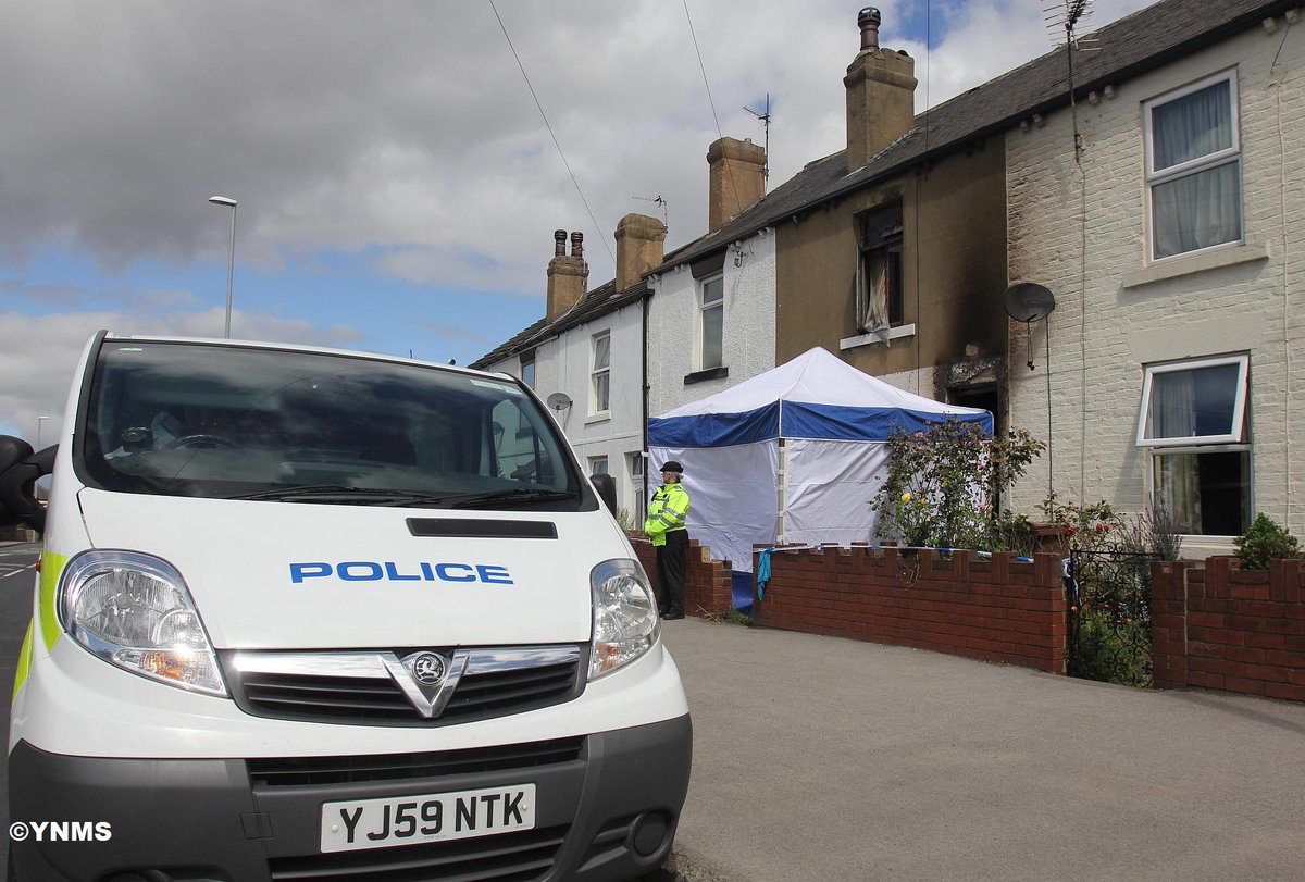 71 Year old pension has tragically Died in a House fire in Robin Hood. 
rothwellnews.blogspot.co.uk/2015/07/71-yea…