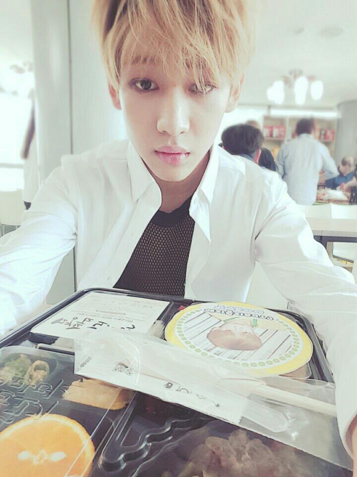 GOT7Official's tweet photo. Thank you again I GOT7 for the delicious food! Good night^^
https://t.co/W6qLSRhGGO
#GOT7 #딱좋아 http://t.co/y23hlWlgZb