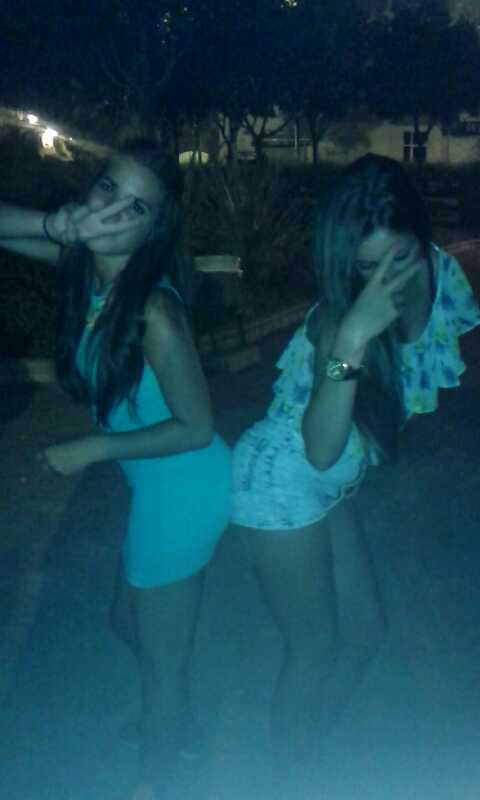 TovalPaula98's tweet photo. Todo muy casual #ponmeunvozxaconlimon #lanocheesnuestra #estoacabadeempezar http://t.co/FB8Yg1koRJ