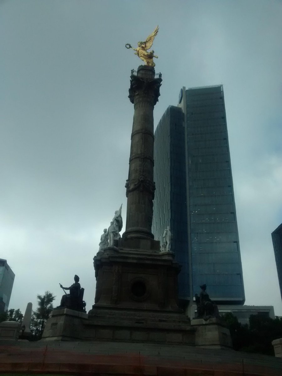 FedeMC77's tweet photo. I ran 16.1 km http://t.co/vVqCYymGnp http://t.co/ohN7CXRbDK
