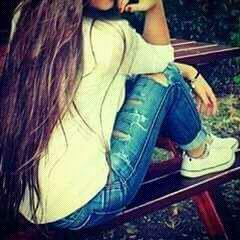 Bir yere gidincedee insanii rahat birakmiyorlarr yaa :) :)