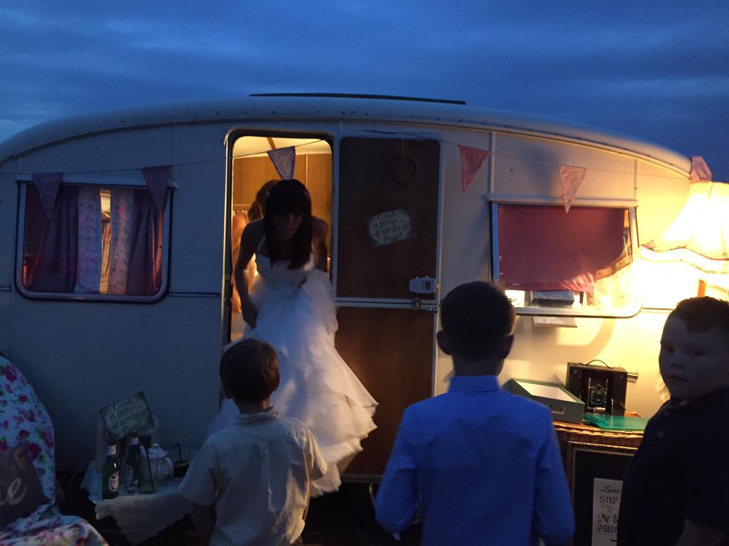 funkyfunbooth's tweet image. Lovely wedding last night at monkton barns, Marlow x