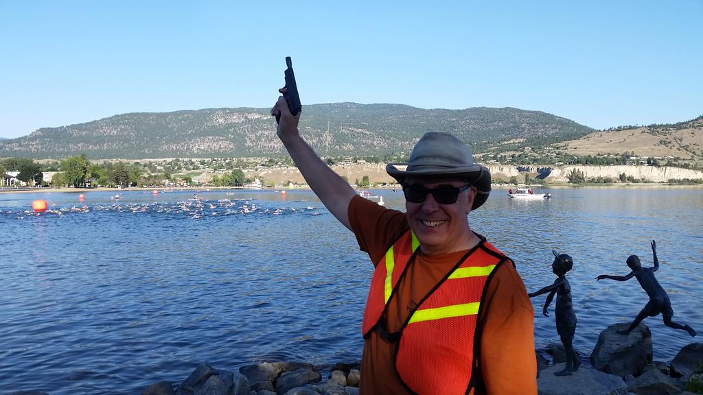 Who gave that man a gun? <a href="/PeachClassicTri/">PeachClassicTri</a>