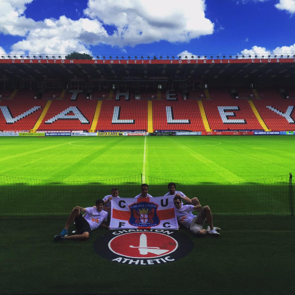 92in92hrs's tweet photo. Thanks to Benny @CAFCofficial for allowing us into the ground. On to @TheGillsFC to see what we can get up to... http://t.co/08iHs3CKOD