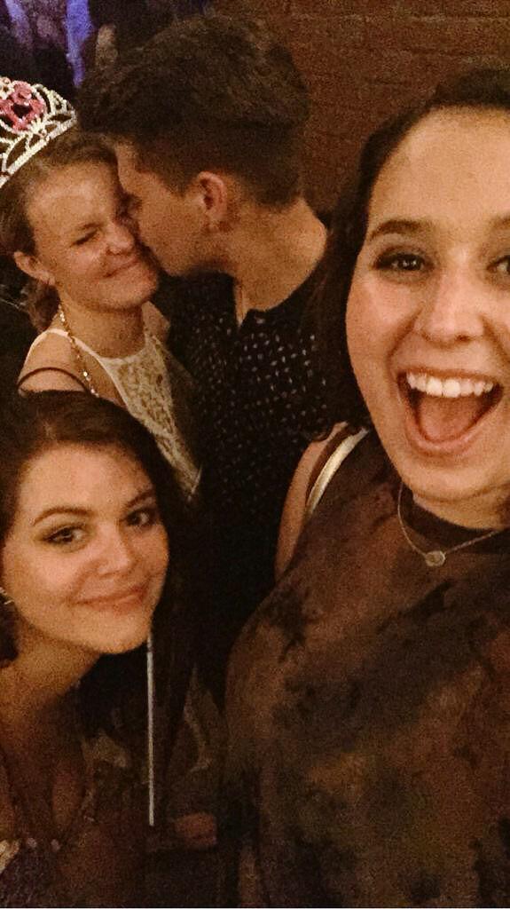 Tiger_Makeout's tweet photo. 21 reasons to re-live last night #tigermakeout http://t.co/bQduxXPs0s