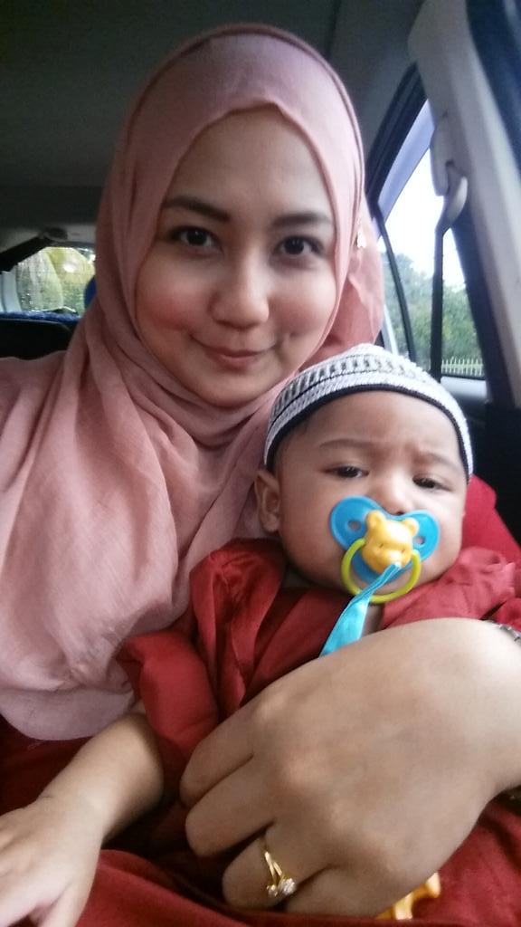 ezzaroslan's tweet photo. Bersaranggg dahhh twitter aku .. http://t.co/NqAcOtVXQP
