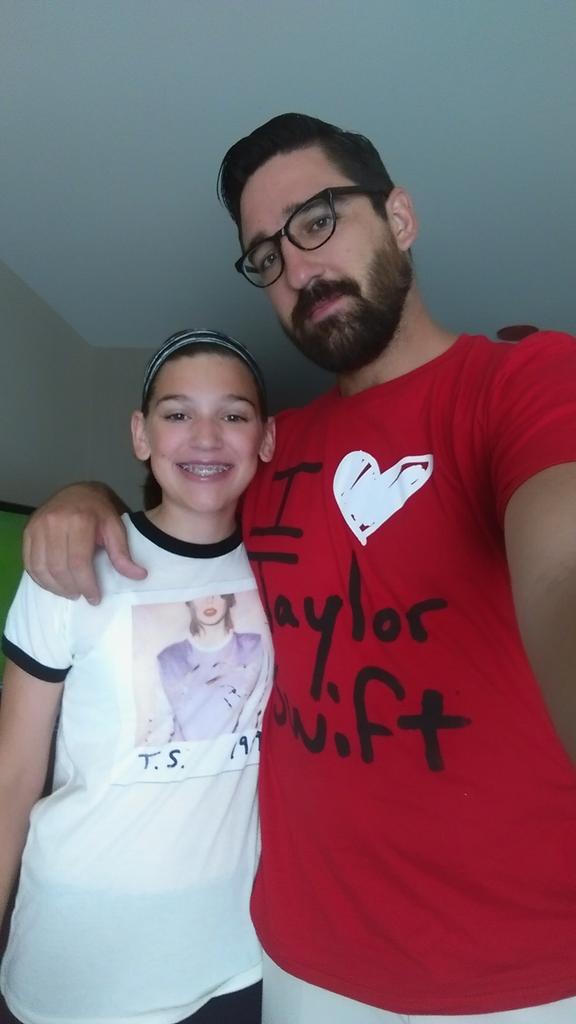 talldarkandkarl's tweet photo. Thanks @taylorswift13 for making me the "best uncle ever" with they that matter most (@amyrader7 and my niece Molly)! http://t.co/5sCSihmdsz