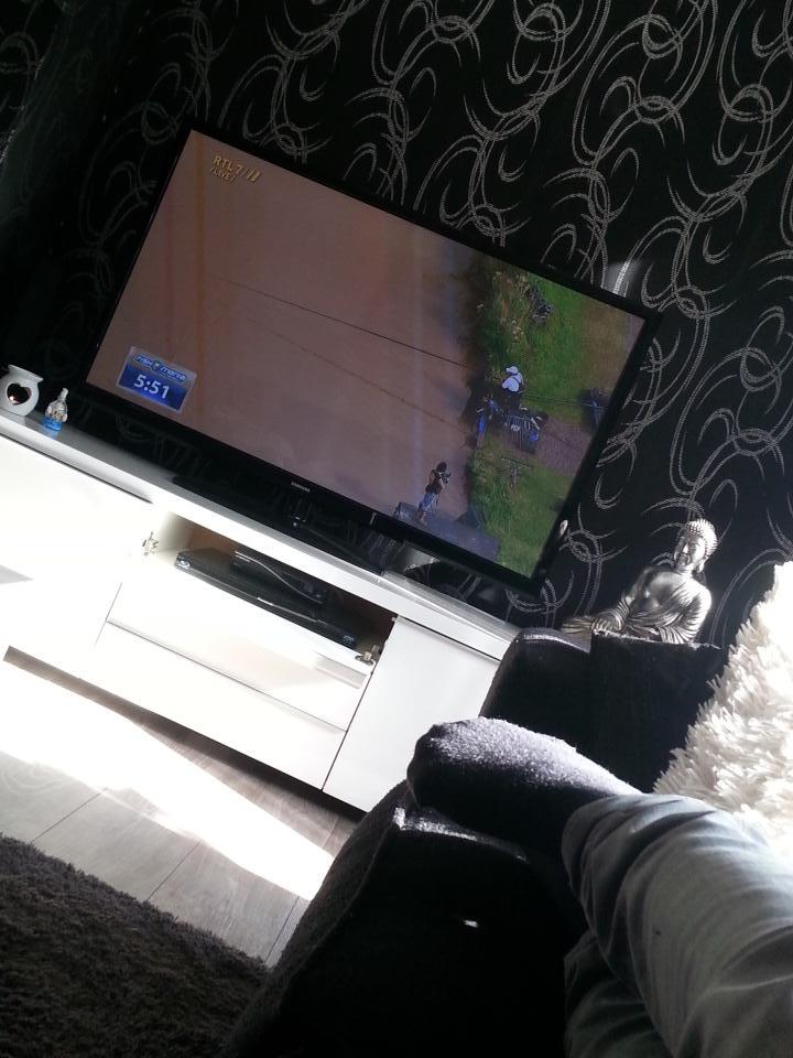 danielknigge99's tweet photo. vissen kijken kom op holland! #rtlvis http://t.co/WvV8CiFWyP