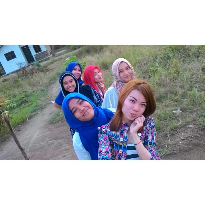 putri14uti's tweet photo. Happy ied mubarok 1436 H http://t.co/onZZbHOINk