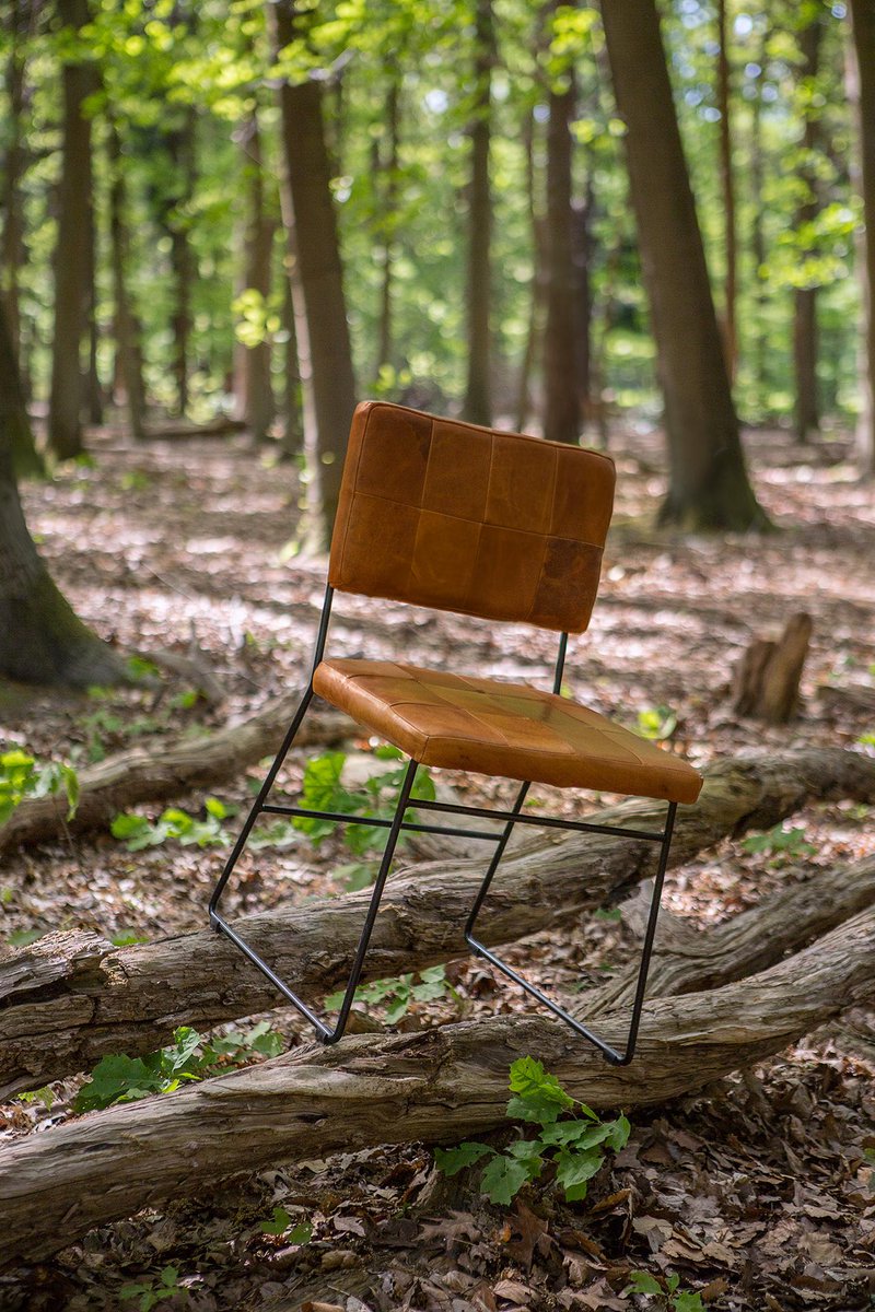 When we achieve 350 followers, we will give away a brand new Bruce chair. Interested? Follow us <a href="/twitter/">Twitter</a> #dutchdesign