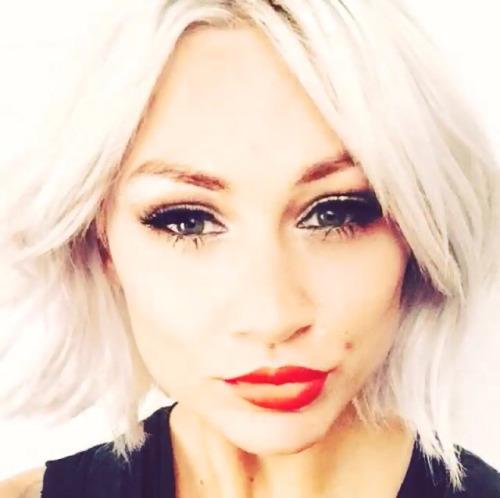 louteasdalear's tweet photo. Lou para Maybelline UK / Lou for Maybelline UK 
Link here: https://t.co/wPygkjcOYM
#LTAO http://t.co/sCJ2neopp3