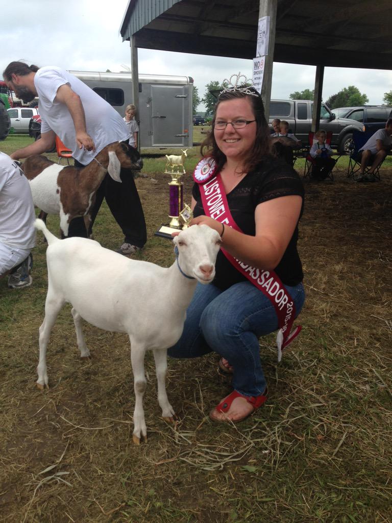 AmandaBrodhagen's tweet photo. One of our many traditions at @ListowelFair ... The ambassador shows a goat AND she won. #listfair2015 http://t.co/kyGqYXbSNK