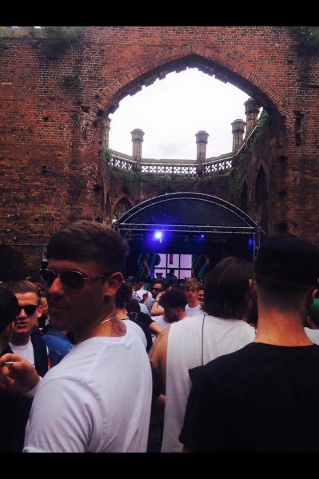 ParrNicola's tweet image. #solmun #dynamicshowcase #friends