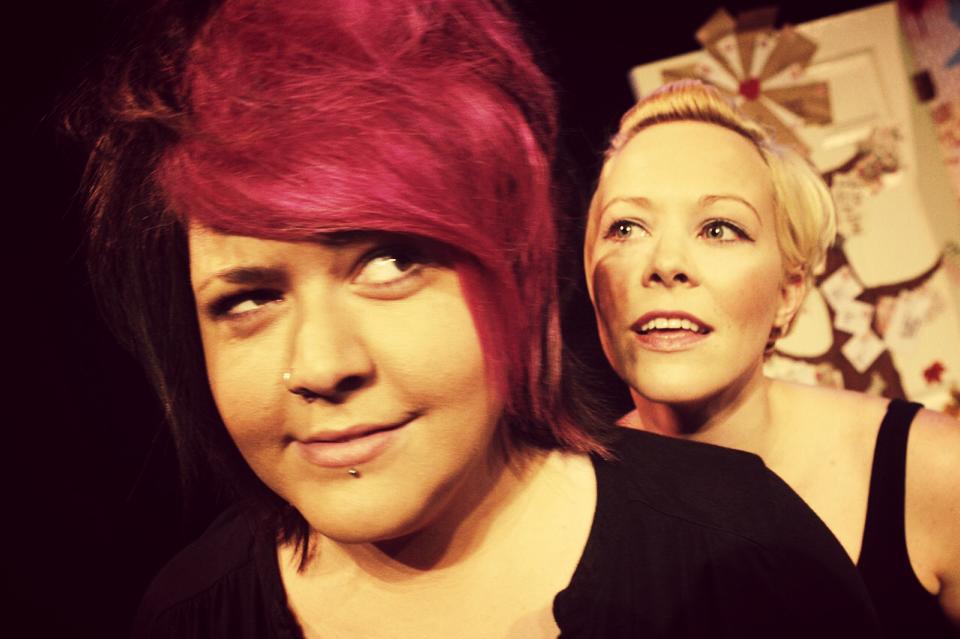 GMFringe's tweet image. WHAT IT SAYS ON THE TIN @LooseLipsThtre 21-24 July 9pm @kingssalford comedy ow.ly/PxUG3 @TicketWebUK