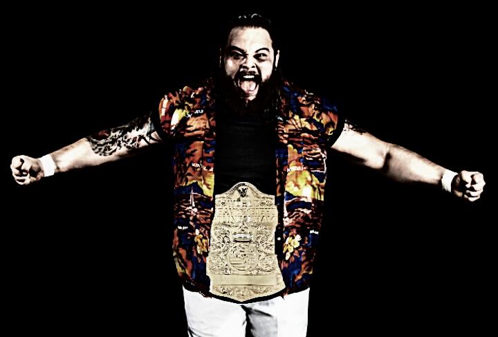 _RPGWWE's tweet photo. Bray Wyatt vence roman reigns e é o novo WHC champion👏👏 http://t.co/oAYFlu6zFp